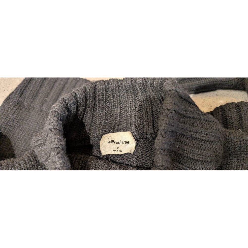 Aritzia Wilfred Free Merino Wool Harper Sweater CAM7-3688-40 - Picture 3 of 4